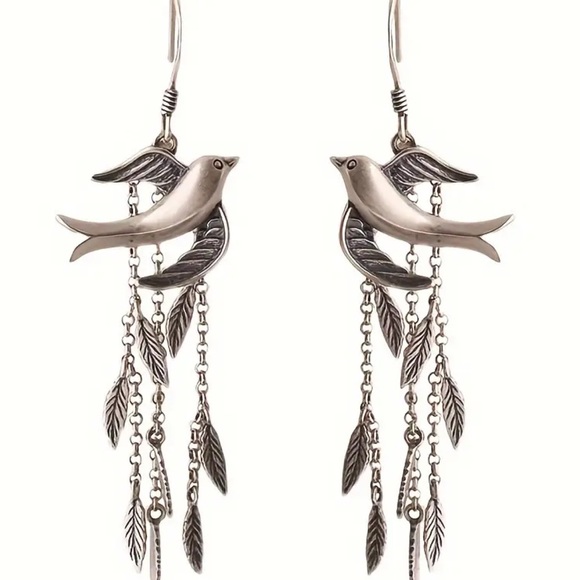 Fashion Jewelry Jewelry - Silver Bird Dangle Earrings